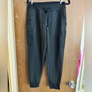 Medium Black Alpine Design Joggers with Zip Pockets